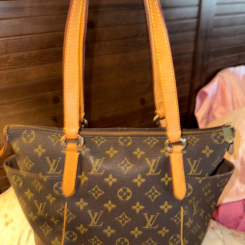 LV Totally PM gently used